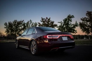 2017 Lincoln Continental