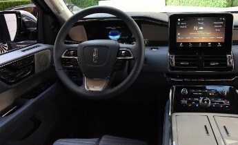  All-New 2018 Lincoln Navigator Unveiled